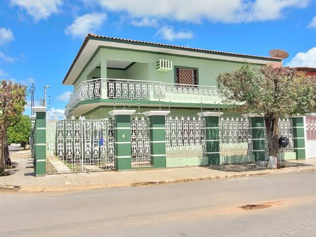 #346 - Casa para Venda em Cuiabá - MT